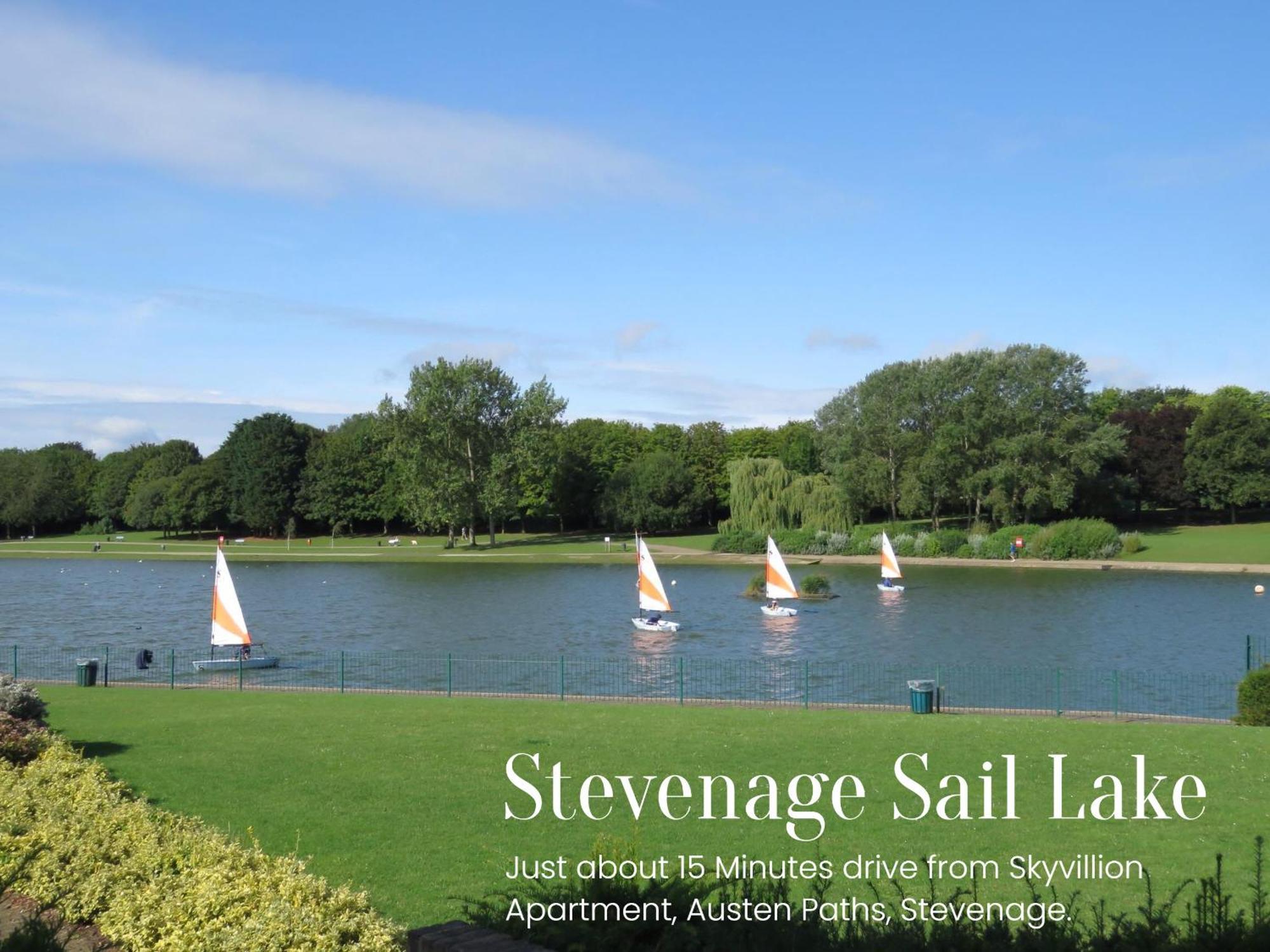 Apartament Skyvillion-Stevenage Amazing 3Bed House, Garden, Free Off Street Parking For 2 Cars, Wifi Zewnętrze zdjęcie